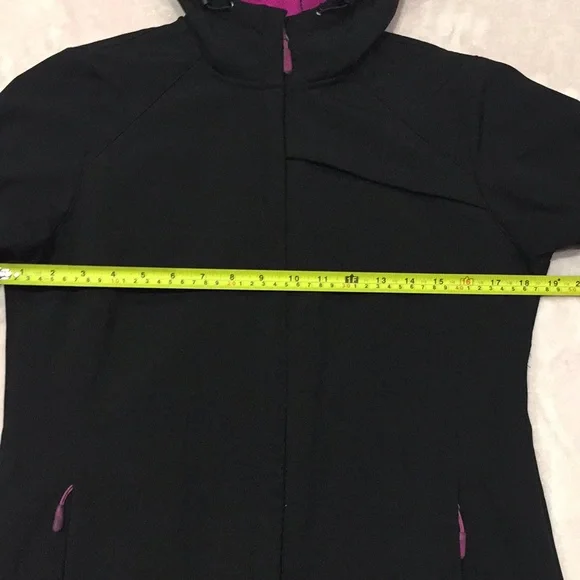 New Balance light jacket - Picture 6 of 14